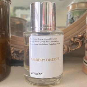 DOSSIER Ambery Cherry